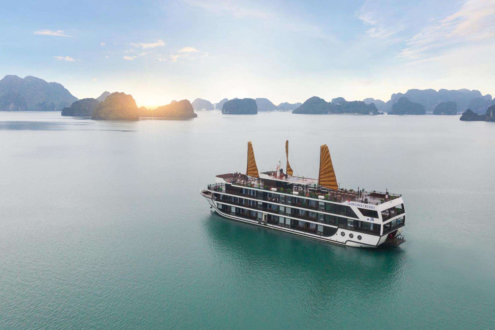 La Regina Legend Cruise Hotell Ha Long Eksteriør bilde